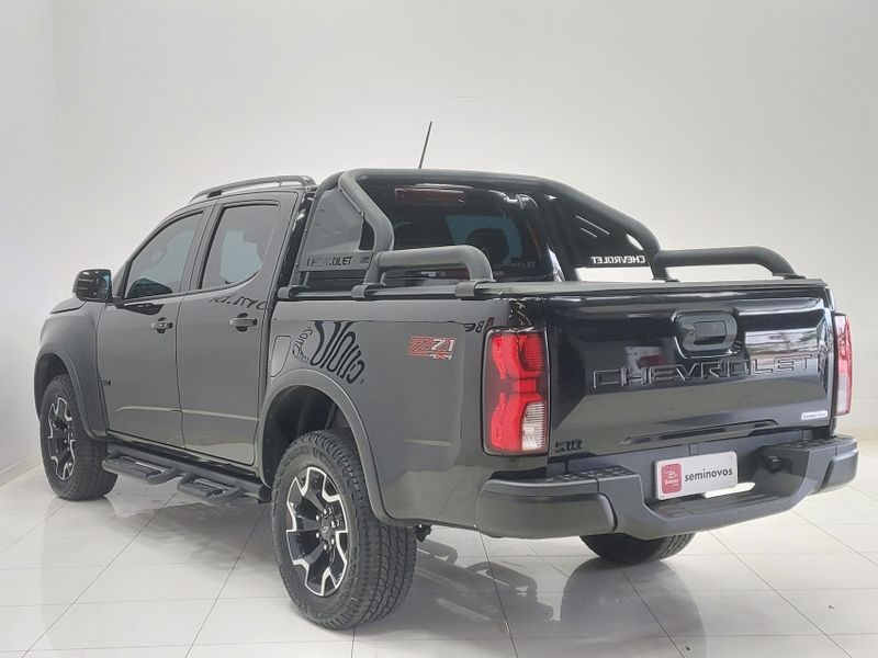 Chevrolet S10 2.8 16V TURBO DIESEL Z71 CD 4X4 AUTOMÁTICO 2024/2025 BETIOLO NOVOS E SEMINOVOS LAJEADO / Carros no Vale