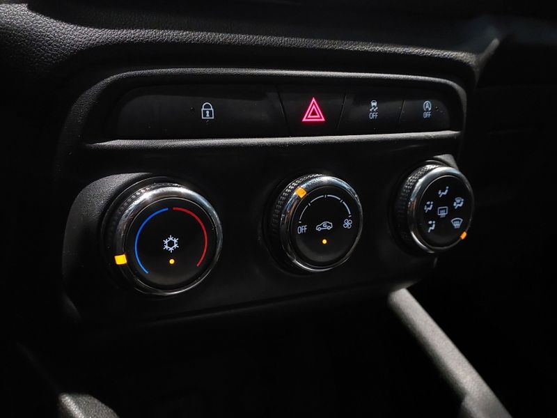 Chevrolet TRACKER 1.0 TURBO FLEX LT AUTOMÁTICO 2020/2021 BETIOLO NOVOS E SEMINOVOS LAJEADO / Carros no Vale