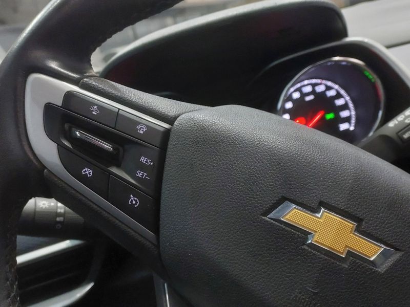 Chevrolet TRACKER 1.2 TURBO FLEX PREMIER AUTOMÁTICO 2021/2022 BETIOLO NOVOS E SEMINOVOS LAJEADO / Carros no Vale