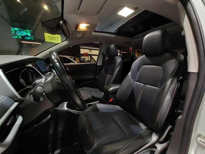 Chevrolet TRACKER 1.2 TURBO FLEX PREMIER AUTOMÁTICO 2024/2025 BETIOLO NOVOS E SEMINOVOS LAJEADO / Carros no Vale