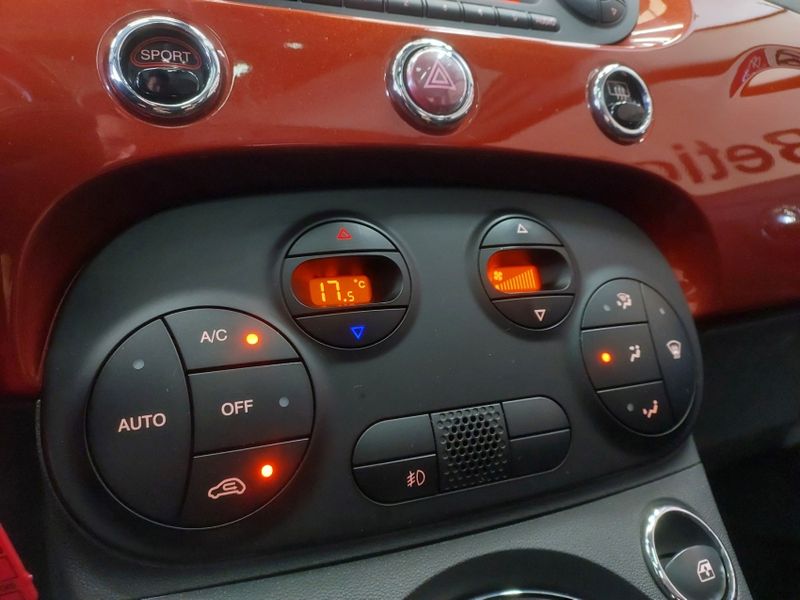 Fiat 500 1.4 LOUNGE AIR 16V GASOLINA 2P AUTOMÁTICO 2011/2012 BETIOLO NOVOS E SEMINOVOS LAJEADO / Carros no Vale Fiat 500 1.4 LOUNGE AIR 16V GASOLINA 2P AUTOMÁTICO 2011/2012 BETIOLO NOVOS E SEMINOVOS LAJEADO / Carros no Vale