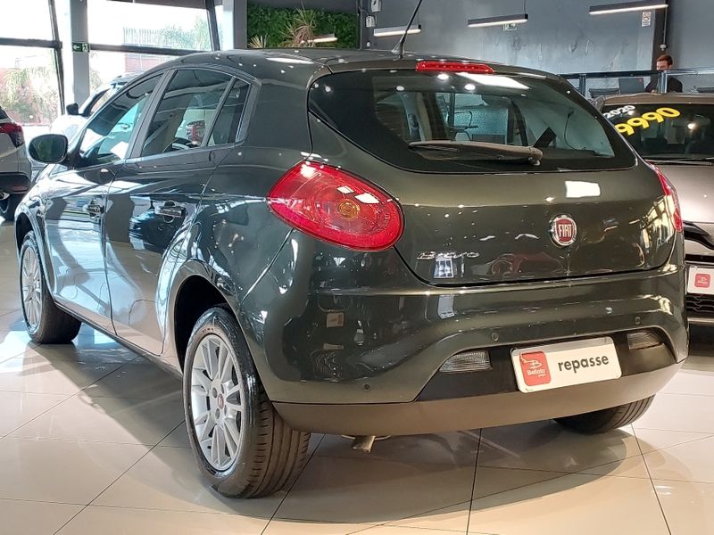 Fiat BRAVO 1.8 ESSENCE 16V FLEX 4P AUTOMATIZADO 2011/2011 BETIOLO NOVOS E SEMINOVOS LAJEADO / Carros no Vale