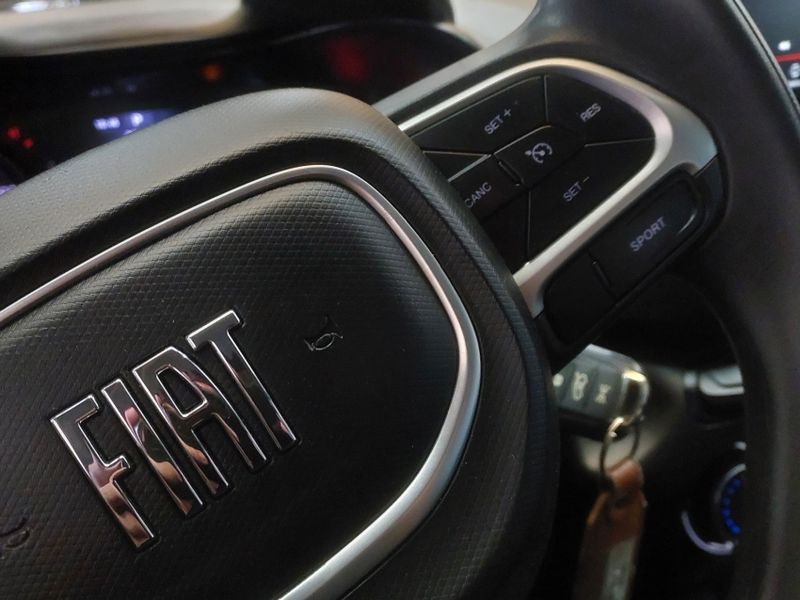 Fiat CRONOS 1.3 FIREFLY FLEX DRIVE CVT 2023/2024 BETIOLO NOVOS E SEMINOVOS LAJEADO / Carros no Vale