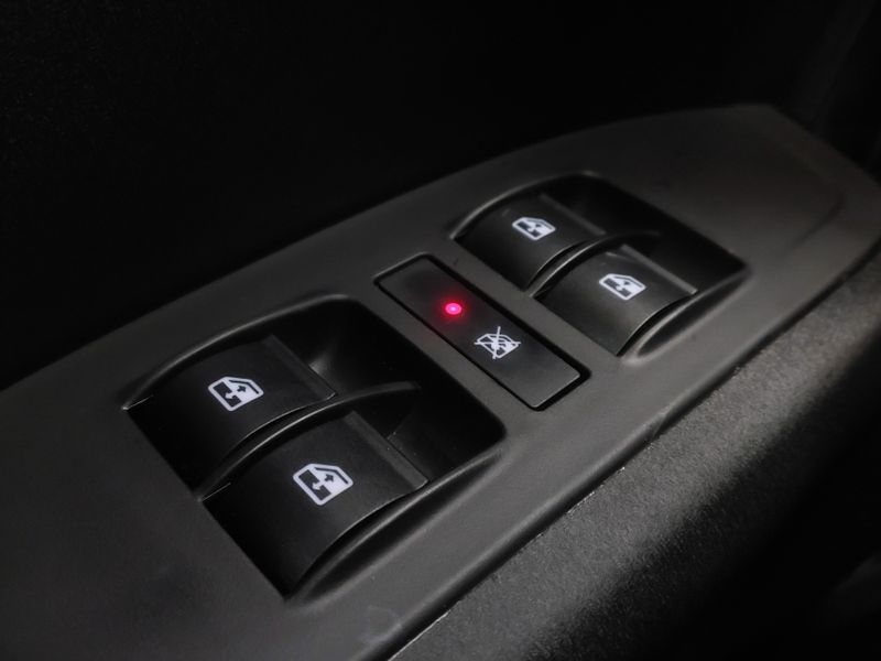 Fiat CRONOS 1.3 FIREFLY FLEX DRIVE CVT 2026/2026 BETIOLO NOVOS E SEMINOVOS LAJEADO / Carros no Vale Fiat CRONOS 1.3 FIREFLY FLEX DRIVE CVT 2026/2026 BETIOLO NOVOS E SEMINOVOS LAJEADO / Carros no Vale