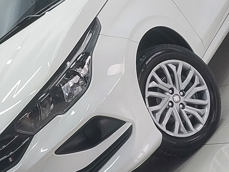 Fiat CRONOS 1.3 FIREFLY FLEX DRIVE CVT 2022/2023 BETIOLO NOVOS E SEMINOVOS LAJEADO / Carros no Vale Fiat CRONOS 1.3 FIREFLY FLEX DRIVE CVT 2022/2023 BETIOLO NOVOS E SEMINOVOS LAJEADO / Carros no Vale