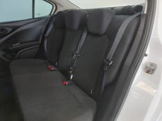 Fiat CRONOS 1.3 FIREFLY FLEX DRIVE CVT 2023/2024 BETIOLO NOVOS E SEMINOVOS LAJEADO / Carros no Vale