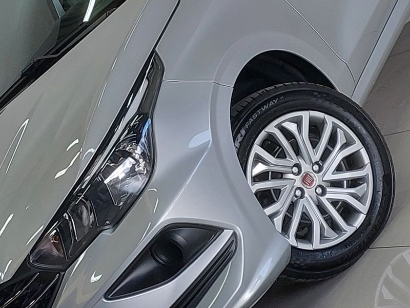 Fiat CRONOS 1.3 FIREFLY FLEX DRIVE MANUAL 2023/2023 BETIOLO NOVOS E SEMINOVOS LAJEADO / Carros no Vale Fiat CRONOS 1.3 FIREFLY FLEX DRIVE MANUAL 2023/2023 BETIOLO NOVOS E SEMINOVOS LAJEADO / Carros no Vale