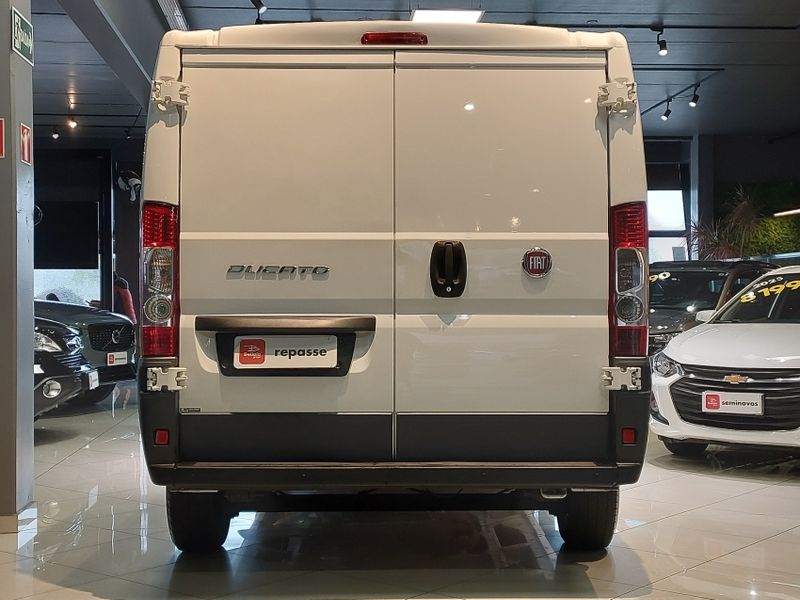 Fiat DUCATO 2.3 MULTIJET DIESEL CARGO CURTO MANUAL 2017/2018 BETIOLO NOVOS E SEMINOVOS LAJEADO / Carros no Vale Fiat DUCATO 2.3 MULTIJET DIESEL CARGO CURTO MANUAL 2017/2018 BETIOLO NOVOS E SEMINOVOS LAJEADO / Carros no Vale