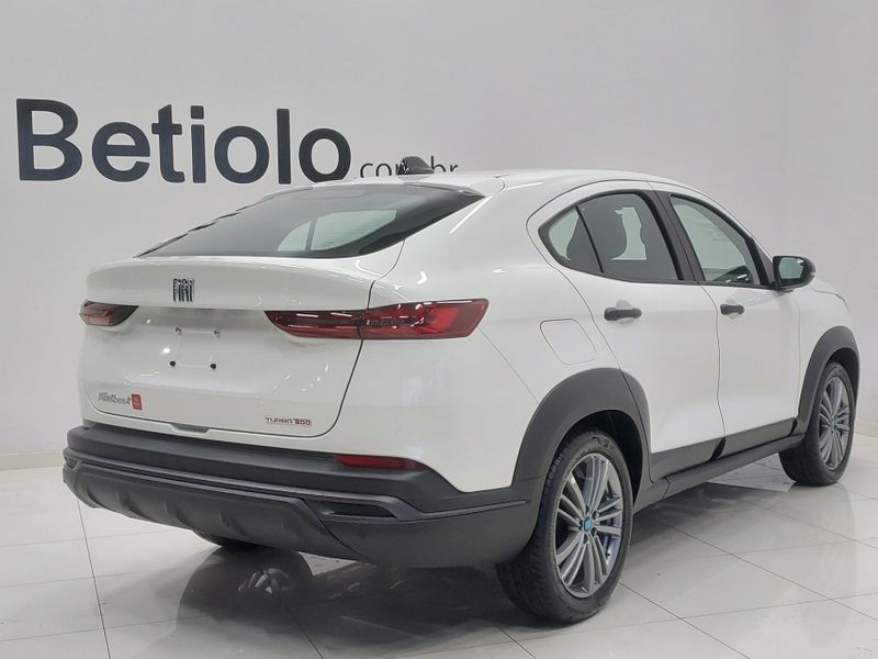 Fiat FASTBACK 1.0 TURBO 200 FLEX CVT 2026/2026 BETIOLO NOVOS E SEMINOVOS LAJEADO / Carros no Vale Fiat FASTBACK 1.0 TURBO 200 FLEX CVT 2026/2026 BETIOLO NOVOS E SEMINOVOS LAJEADO / Carros no Vale