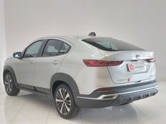 Fiat FASTBACK 1.0 TURBO 200 HYBRID AUDACE CVT 2024/2025 BETIOLO NOVOS E SEMINOVOS LAJEADO / Carros no Vale