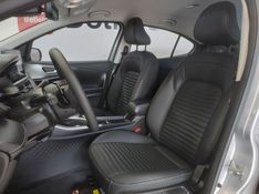 Fiat FASTBACK 1.0 TURBO 200 HYBRID AUDACE CVT 2024/2025 BETIOLO NOVOS E SEMINOVOS LAJEADO / Carros no Vale