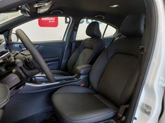 Fiat FASTBACK 1.0 TURBO 200 HYBRID IMPETUS CVT 2025/2026 BETIOLO NOVOS E SEMINOVOS LAJEADO / Carros no Vale