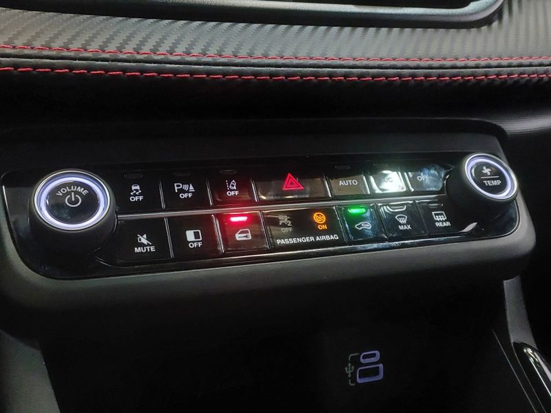 Fiat FASTBACK 1.3 TURBO 270 FLEX ABARTH AT6 2026/2026 BETIOLO NOVOS E SEMINOVOS LAJEADO / Carros no Vale
