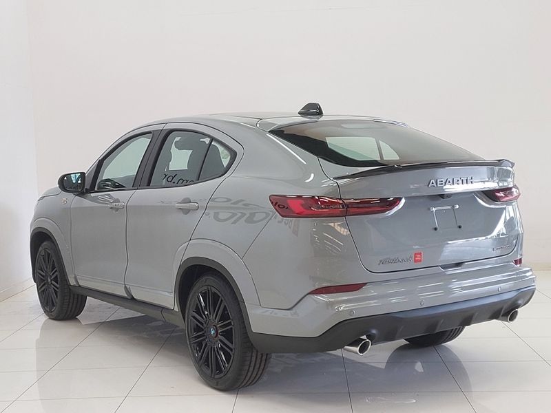 Fiat FASTBACK 1.3 TURBO 270 FLEX ABARTH AT6 2026/2026 BETIOLO NOVOS E SEMINOVOS LAJEADO / Carros no Vale Fiat FASTBACK 1.3 TURBO 270 FLEX ABARTH AT6 2026/2026 BETIOLO NOVOS E SEMINOVOS LAJEADO / Carros no Vale
