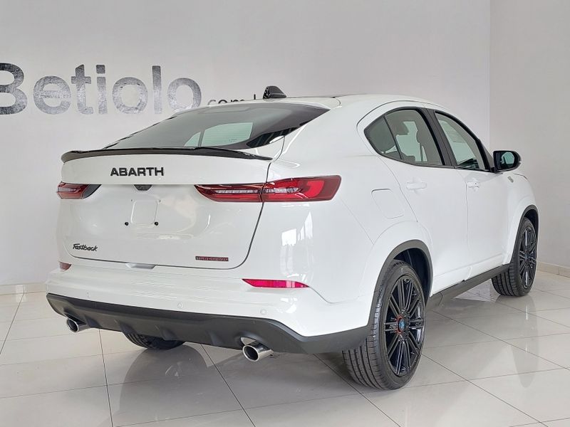 Fiat FASTBACK 1.3 TURBO 270 FLEX ABARTH AT6 2025/2026 BETIOLO NOVOS E SEMINOVOS LAJEADO / Carros no Vale Fiat FASTBACK 1.3 TURBO 270 FLEX ABARTH AT6 2025/2026 BETIOLO NOVOS E SEMINOVOS LAJEADO / Carros no Vale