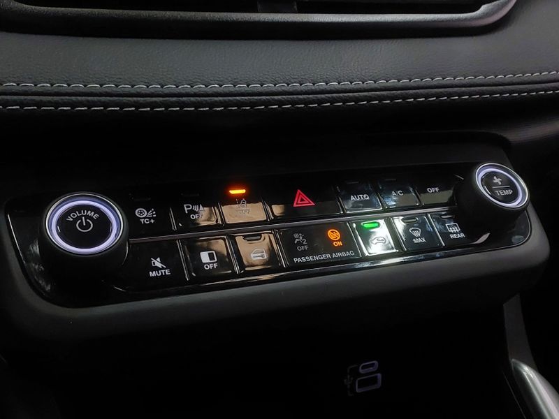 Fiat FASTBACK 1.3 TURBO 270 FLEX LIMITED EDITION AT6 2025/2026 BETIOLO NOVOS E SEMINOVOS LAJEADO / Carros no Vale Fiat FASTBACK 1.3 TURBO 270 FLEX LIMITED EDITION AT6 2025/2026 BETIOLO NOVOS E SEMINOVOS LAJEADO / Carros no Vale