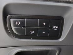 Fiat GRAND SIENA 1.4 MPI ATTRACTIVE 8V FLEX 4P MANUAL 2013/2014 BETIOLO NOVOS E SEMINOVOS LAJEADO / Carros no Vale