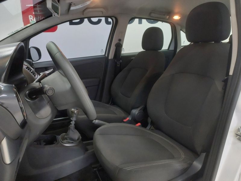 Fiat GRAND SIENA 1.4 MPI ATTRACTIVE 8V FLEX 4P MANUAL 2013/2014 BETIOLO NOVOS E SEMINOVOS LAJEADO / Carros no Vale Fiat GRAND SIENA 1.4 MPI ATTRACTIVE 8V FLEX 4P MANUAL 2013/2014 BETIOLO NOVOS E SEMINOVOS LAJEADO / Carros no Vale