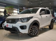 Fiat MOBI 1.0 EVO FLEX LIKE MANUAL 2023/2024 BETIOLO NOVOS E SEMINOVOS LAJEADO / Carros no Vale