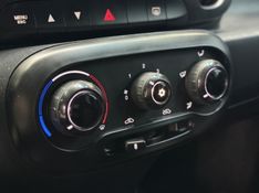 Fiat MOBI 1.0 EVO FLEX LIKE MANUAL 2023/2024 BETIOLO NOVOS E SEMINOVOS LAJEADO / Carros no Vale
