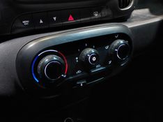 Fiat MOBI 1.0 EVO FLEX LIKE MANUAL 2023/2024 BETIOLO NOVOS E SEMINOVOS LAJEADO / Carros no Vale