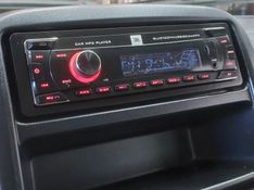 Fiat MOBI 1.0 EVO FLEX LIKE MANUAL 2023/2024 BETIOLO NOVOS E SEMINOVOS LAJEADO / Carros no Vale
