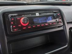 Fiat MOBI 1.0 EVO FLEX LIKE MANUAL 2023/2024 BETIOLO NOVOS E SEMINOVOS LAJEADO / Carros no Vale