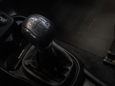 Fiat MOBI 1.0 EVO FLEX LIKE MANUAL 2024/2024 BETIOLO NOVOS E SEMINOVOS LAJEADO / Carros no Vale
