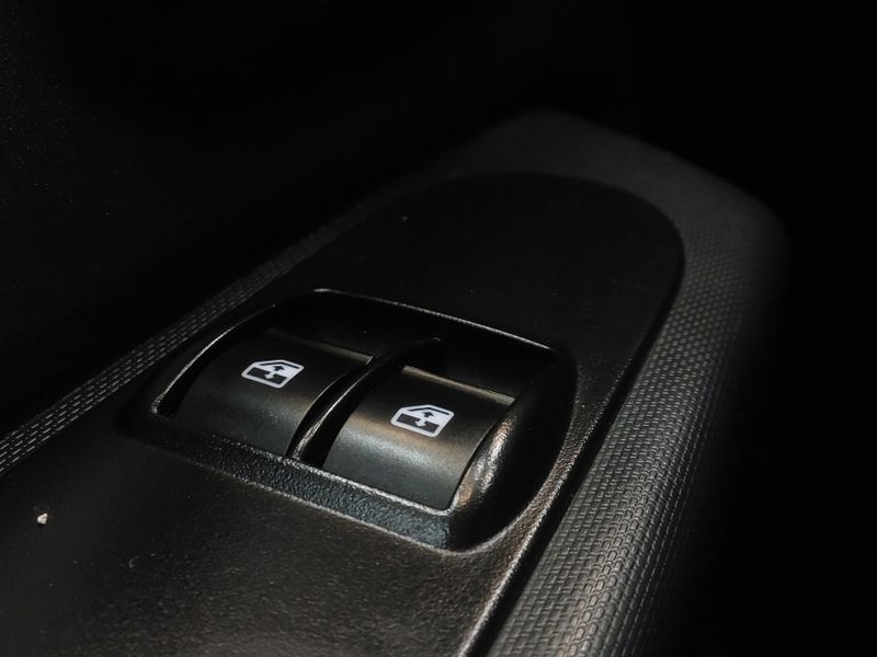 Fiat MOBI 1.0 EVO FLEX LIKE MANUAL 2024/2024 BETIOLO NOVOS E SEMINOVOS LAJEADO / Carros no Vale Fiat MOBI 1.0 EVO FLEX LIKE MANUAL 2024/2024 BETIOLO NOVOS E SEMINOVOS LAJEADO / Carros no Vale