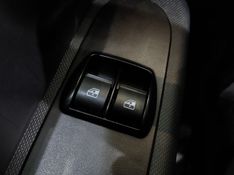 Fiat MOBI 1.0 EVO FLEX LIKE MANUAL 2023/2024 BETIOLO NOVOS E SEMINOVOS LAJEADO / Carros no Vale