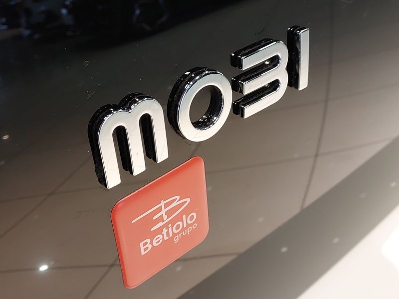Fiat MOBI 1.0 EVO FLEX LIKE MANUAL 2023/2024 BETIOLO NOVOS E SEMINOVOS LAJEADO / Carros no Vale