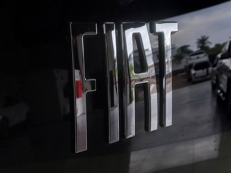 Fiat MOBI 1.0 EVO FLEX LIKE MANUAL 2023/2024 BETIOLO NOVOS E SEMINOVOS LAJEADO / Carros no Vale