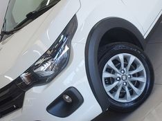 Fiat MOBI 1.0 EVO FLEX LIKE MANUAL 2024/2024 BETIOLO NOVOS E SEMINOVOS LAJEADO / Carros no Vale