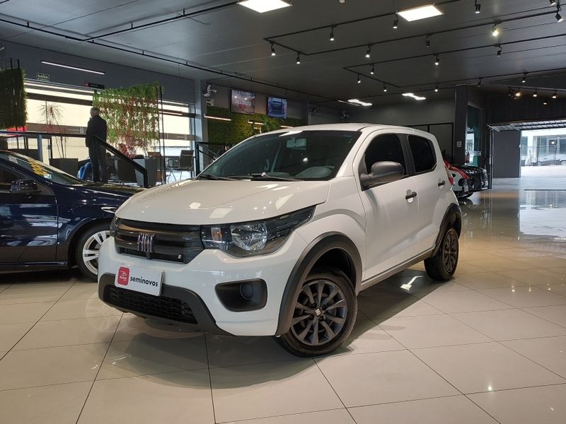 Fiat MOBI 1.0 EVO FLEX LIKE MANUAL 2023/2024 BETIOLO NOVOS E SEMINOVOS LAJEADO / Carros no Vale