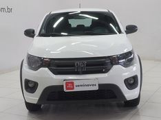 Fiat MOBI 1.0 EVO FLEX LIKE MANUAL 2023/2024 BETIOLO NOVOS E SEMINOVOS LAJEADO / Carros no Vale