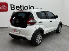 Fiat MOBI 1.0 EVO FLEX LIKE MANUAL 2023/2024 BETIOLO NOVOS E SEMINOVOS LAJEADO / Carros no Vale