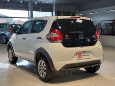 Fiat MOBI 1.0 EVO FLEX LIKE MANUAL 2023/2024 BETIOLO NOVOS E SEMINOVOS LAJEADO / Carros no Vale