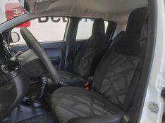 Fiat MOBI 1.0 EVO FLEX LIKE MANUAL 2023/2024 BETIOLO NOVOS E SEMINOVOS LAJEADO / Carros no Vale