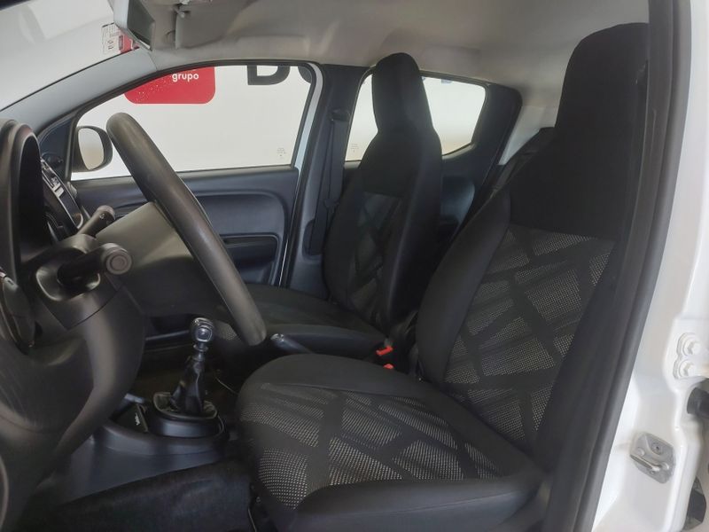 Fiat MOBI 1.0 EVO FLEX LIKE MANUAL 2024/2024 BETIOLO NOVOS E SEMINOVOS LAJEADO / Carros no Vale Fiat MOBI 1.0 EVO FLEX LIKE MANUAL 2024/2024 BETIOLO NOVOS E SEMINOVOS LAJEADO / Carros no Vale