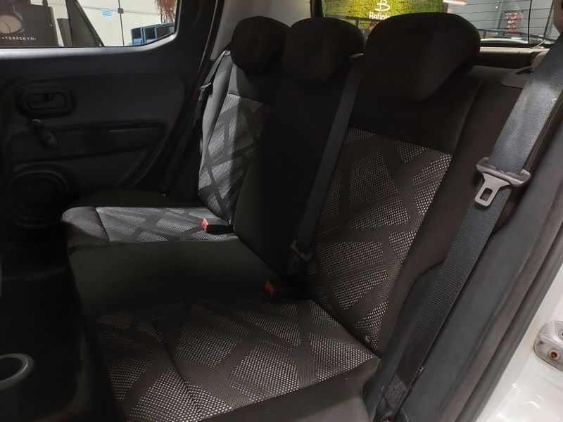 Fiat MOBI 1.0 EVO FLEX LIKE MANUAL 2023/2024 BETIOLO NOVOS E SEMINOVOS LAJEADO / Carros no Vale Fiat MOBI 1.0 EVO FLEX LIKE MANUAL 2023/2024 BETIOLO NOVOS E SEMINOVOS LAJEADO / Carros no Vale