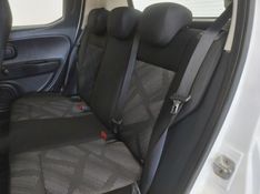 Fiat MOBI 1.0 EVO FLEX LIKE MANUAL 2023/2024 BETIOLO NOVOS E SEMINOVOS LAJEADO / Carros no Vale