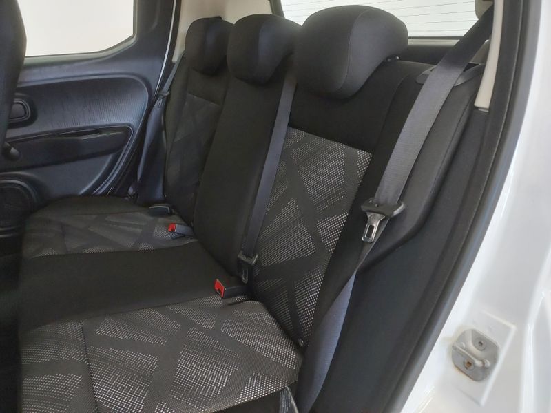 Fiat MOBI 1.0 EVO FLEX LIKE MANUAL 2023/2024 BETIOLO NOVOS E SEMINOVOS LAJEADO / Carros no Vale Fiat MOBI 1.0 EVO FLEX LIKE MANUAL 2023/2024 BETIOLO NOVOS E SEMINOVOS LAJEADO / Carros no Vale