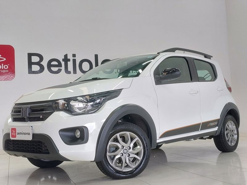 Fiat MOBI 1.0 FIREFLY FLEX TREKKING MANUAL 2024/2025 BETIOLO NOVOS E SEMINOVOS LAJEADO / Carros no Vale