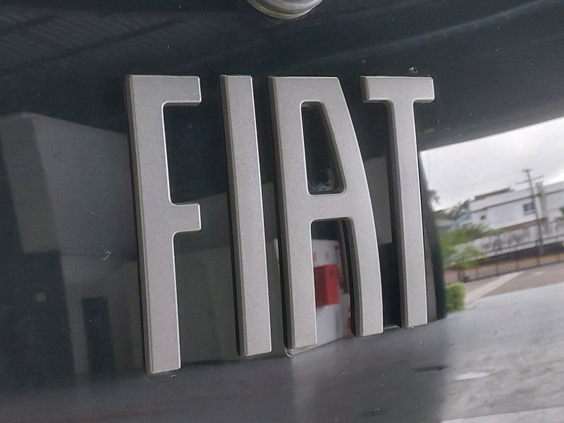 Fiat MOBI 1.0 FIREFLY FLEX TREKKING MANUAL 2024/2025 BETIOLO NOVOS E SEMINOVOS LAJEADO / Carros no Vale