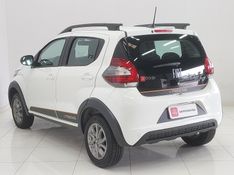 Fiat MOBI 1.0 FIREFLY FLEX TREKKING MANUAL 2024/2025 BETIOLO NOVOS E SEMINOVOS LAJEADO / Carros no Vale