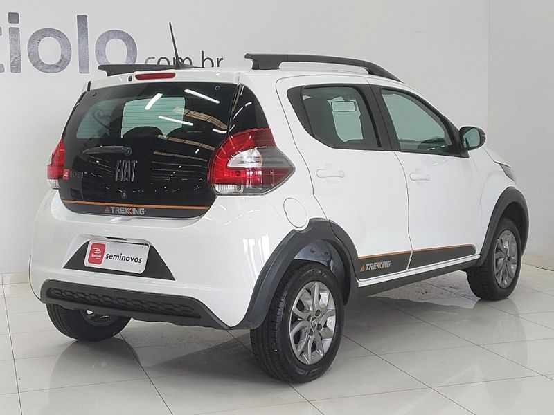 Fiat MOBI 1.0 FIREFLY FLEX TREKKING MANUAL 2024/2025 BETIOLO NOVOS E SEMINOVOS LAJEADO / Carros no Vale