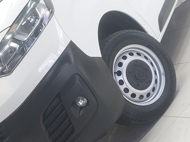 Fiat SCUDO 1.5 BLUEHDI DIESEL CARGO MANUAL 2023/2024 BETIOLO NOVOS E SEMINOVOS LAJEADO / Carros no Vale Fiat SCUDO 1.5 BLUEHDI DIESEL CARGO MANUAL 2023/2024 BETIOLO NOVOS E SEMINOVOS LAJEADO / Carros no Vale