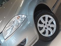 Fiat SIENA 1.0 MPI EL 8V FLEX 4P MANUAL 2011/2012 BETIOLO NOVOS E SEMINOVOS LAJEADO / Carros no Vale