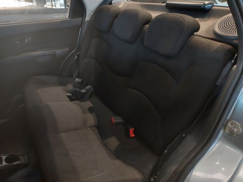 Fiat SIENA 1.0 MPI EL 8V FLEX 4P MANUAL 2011/2012 BETIOLO NOVOS E SEMINOVOS LAJEADO / Carros no Vale Fiat SIENA 1.0 MPI EL 8V FLEX 4P MANUAL 2011/2012 BETIOLO NOVOS E SEMINOVOS LAJEADO / Carros no Vale