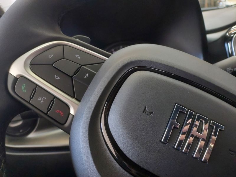 Fiat STRADA 1.3 FIREFLY FLEX VOLCANO CD CVT 2026/2027 BETIOLO NOVOS E SEMINOVOS LAJEADO / Carros no Vale